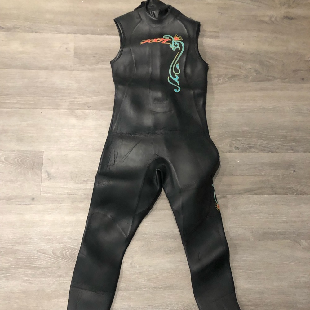 Womens Zoot sleeveless Wetsuit- size medium